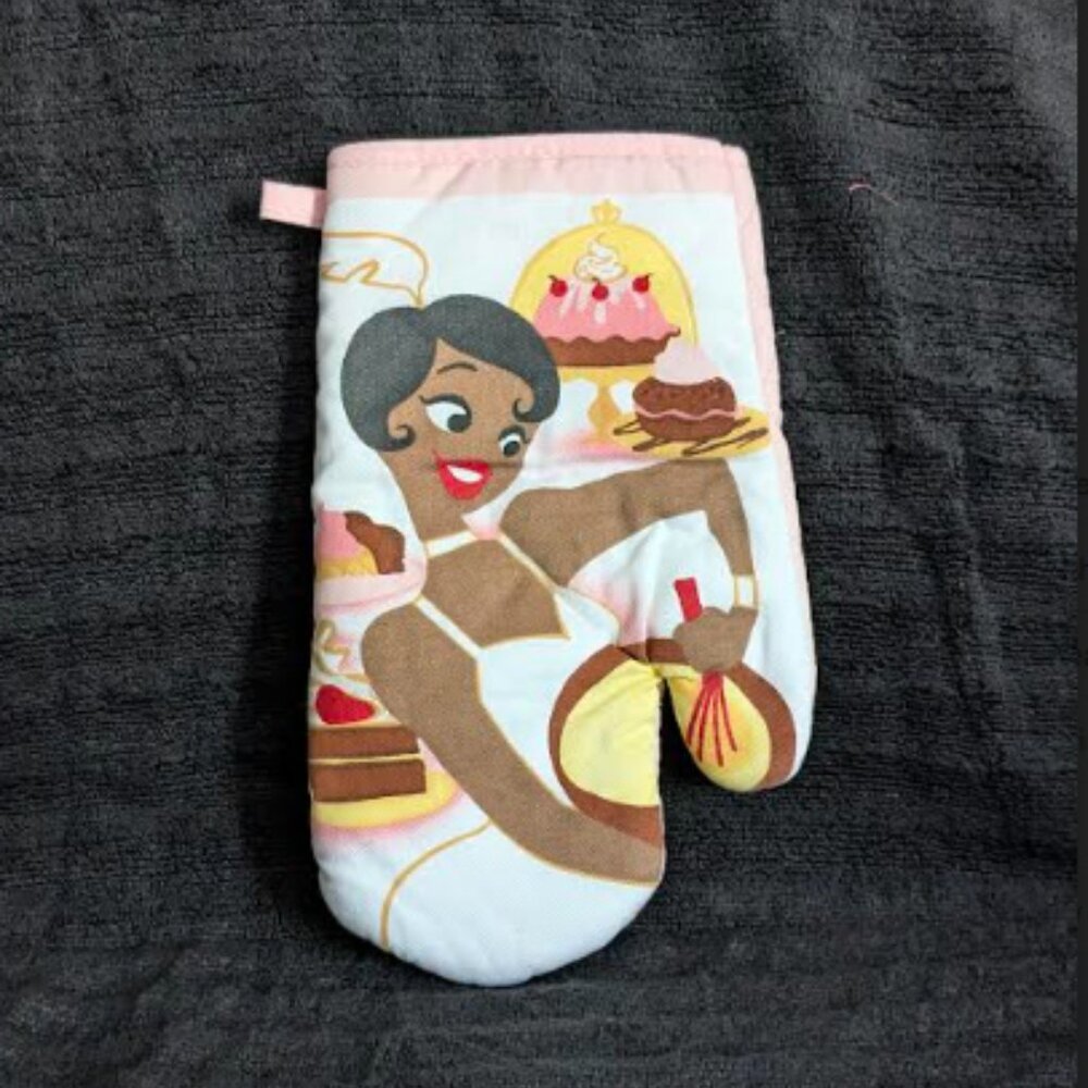 NEW Disney TIANA The Princess and the Frog OVEN GLOVE